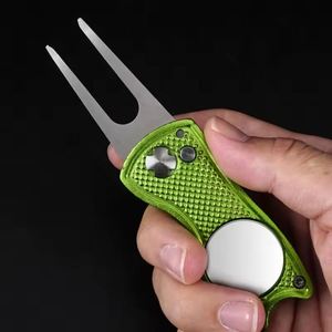 Herramienta de Reparación de Divots de Golf de Aleación de Zinc con Imán de Metal y Logotipo Personalizado al por Mayor, Marcador de Pelota de Golf Personalizado Tipo Navaja, Herramienta de Divot en Blanco - Product Image 5