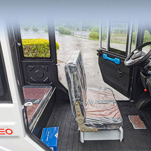 Mini Camioneta Eléctrica Rural de Tracción Trasera Fabricada en China con Batería de Litio, Techo Metálico, Asientos de Cuero y Cámara Trasera - Product Image 5