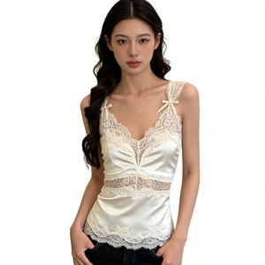 Camisola de Satén con Encaje y Lazo para Mujer, Top Corto, Elegante y Romántico - Product Image 3