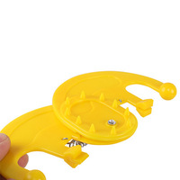 Dispositif de sevrage pour veaux, dispositif d'entraînement à la rejetonnerie du lait, pince nasale à ressort grande/extra-grande, modèle jaune 0-526