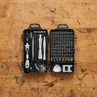 Outils de réparation multifonctionnels 115-en-1 à manivelle avec étui rigide inclus pour l'entretien des iPhones et des appareils intelligents haut de gamme