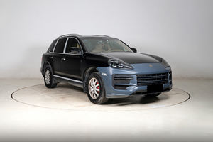 <span class=keywords><strong>Kit</strong></span> de carrosserie Facelift pour <span class=keywords><strong>Porsche</strong></span> <span class=keywords><strong>Cayenne</strong></span> 2007-2010 957 à 2024-2024 9Y0.2 Turbo Style lèvres avant et arrière sergé brillant - Product Image 3