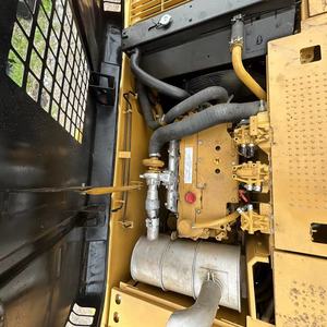 รถขุดไฮดรอลิกมือสอง CAT320D2L/320DL ของแท้จากญี่ปุ่น รุ่นปี 2023 น้ำหนัก 20 ตัน 700 ชั่วโมง 112 กิโลวัตต์ พร้อมปั๊มเครื่องยนต์ บุ้งกี๋ขนาด 1 เมตร ลดราคาพิเศษ - Product Image 6