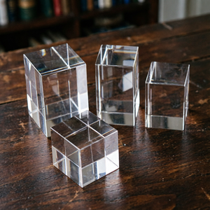 Cubo di Cristallo K9 Personalizzabile con Incisione Laser 3D, Blocco di Vetro Luminoso Economico Pronto per la Spedizione - Product Image 3
