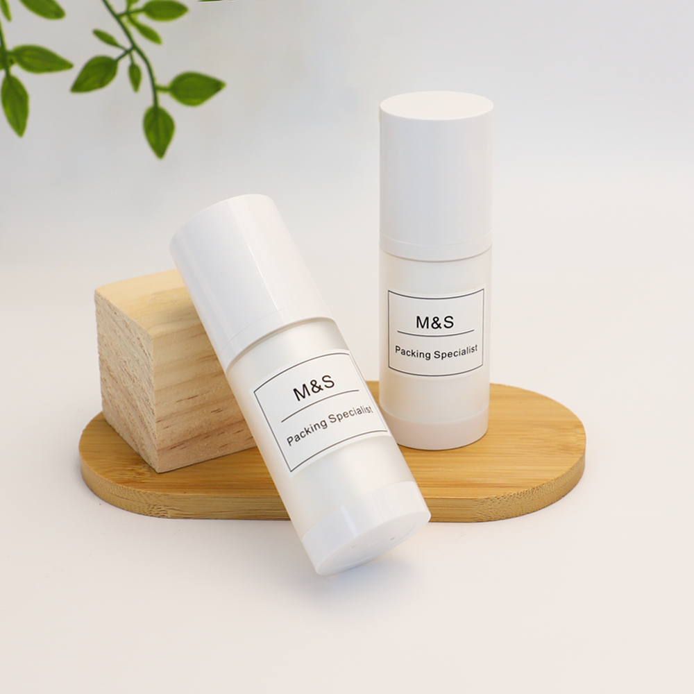 s Arylic 30ml 50ml Double Wall Bottle 1oz Plastic White Airless Serum Bottle With Treatment Pump · image 4