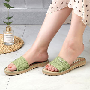 Новое поступление, женские летние тапочки, одежда, новые 2024, уличные, на плоской подошве, Нескользящие повседневные, простые пляжные туфли, женские шлепанцы - Product Image 6
