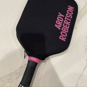 Funda de Neopreno para Raqueta de Pickleball, Protector de Raqueta, Regalo de Pickleball para Mamá, Estuche de Pickleball a Cuadros - Product Image 1