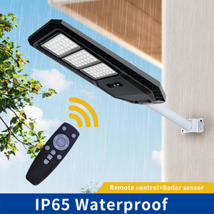 Nouvelle conception IP65 100W/150W/200W Lampe solaire LED tout-en-un en plastique ABS étanche pour rue, route, 6500K, télécommande, CE - Product Image 3