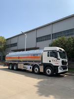 Camion-citerne à carburant Howo 4 essieux à haute capacité de charge, 351-450 CV, volume de réservoir de 15001-30000 L, véhicule de livraison de pétrole longue distance