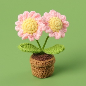 Planta de Girasol Tejida a Crochet Hecha a Mano, Flor Artificial Realista en Maceta, Adorno de Escritorio |   Regalo para el Día del Maestro - Product Image 6