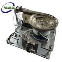 Alimentateur vibrant sur mesure en aluminium pour petites pièces fines en acier