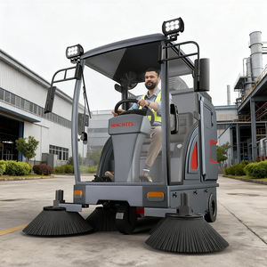 רכבת סוללה חשמלית מותאמת אישית על כביש שואב אבק מכונת ניקוי רחוב מכונת מטאטא - Product Image 5