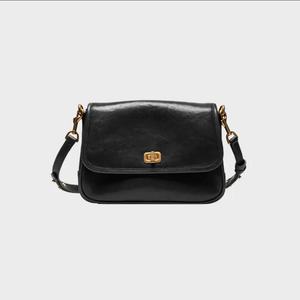 El bolso versátil de moda 2025 Hombro de gama alta y axila Crossbody Bag Estilo de mensajero retro Producto de alta calidad más vendido - Product Image 2