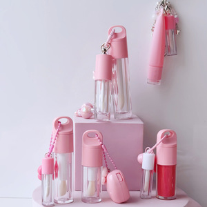 Tubes à gloss transparents en plastique de 3,5 ml et 5 ml, avec logo personnalisé, conteneurs vides pour gloss, emballage cosmétique avec porte-clés mignon - Product Image 4