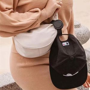 Clip Magnético para Sombrero, Ideal para Viajes, Elegante Soporte de Cuero para Sombrero con Imán Potente, Accesorios de Viaje para Mujer - Product Image 3