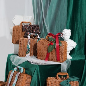 Natural <strong>Father</strong> Mother Bamboo Willow Rattan Gift Box Woven Storage <strong>Hamper</strong> with Lid and Handle for Camping Wicker Picnic Baskets - Product Image 3