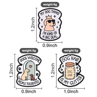 Badge en émail avec citation graphique de chiot mignon pour sac, chapeau, vêtement et ornement de style personnel