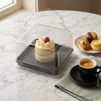 Transparante taartverpakking met zwarte bodem en deksel, geschikt voor gebak, snoep en desserts, clamshell verpakking voor bakkerijpresentatie