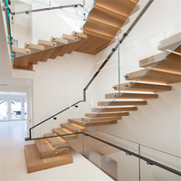 Prima Freischwebende Gerade Treppe mit Eichenholzstufen und Zeitgenössischem Metallwangen-Treppendesign