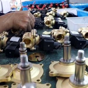 1/<span class=keywords><strong>2</strong></span> ''5404 Servo-helded 3/<span class=keywords><strong>2</strong></span> cara tidak ada Piston tekanan tinggi kuningan katup Solenoid 12VDC 24VAC 110VAC 220VAC - Product Image 5