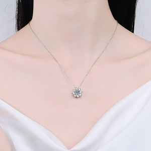 18k Real Solid White Gold VVS1 D Clarity Lab Grown Diamond Sun Flower Diamond Necklace for Women Fine Jewelry - Product Image 3