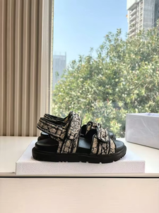 Nouvelles Sandales Femme 2026 de Luxe Haut de Gamme, Chaussures Décontractées à Semelle Épaisse en Cuir Véritable avec Fermeture Magique, Confortables et Tendance - Product Image 3