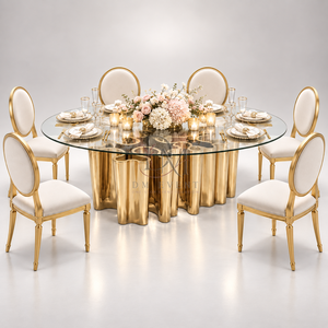 Mesa de Comedor Ovalada de Acero Inoxidable Dorado de Alta Gama con Cubierta de Vidrio Transparente y Base Escultural, Proveedor Mayorista para Eventos - Product Image 2