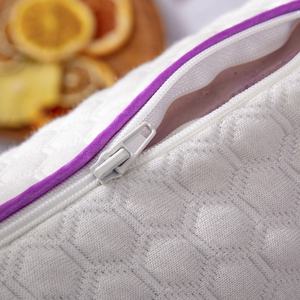 プロのサプライヤーによる、モダンなネックサポート、優れた睡眠を促すラベンダー配合メモリーフォーム枕 - Product Image 2