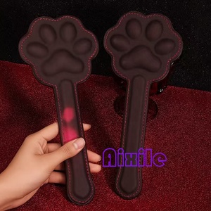 Sex Leather BDSM Paddle Spanking <strong>Whip</strong> for Couples Bondage Roleplay Adult Sex Toy Temperature Change cat Claws Punishment Props - Product Image 3