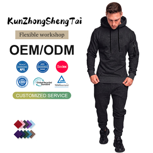 Conjunto Deportivo Oversize para <span class=keywords><strong>Hombre</strong></span> Tallas Grandes: Sudadera con Capucha y Pantalones Jogger de Pierna Ancha con Bolsillos Laterales con Cremallera, Estilo Casual Atlético - Product Image 1