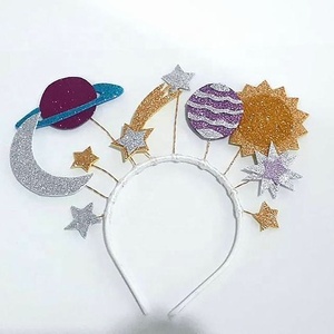 Diadema de Fieltro con Forma de Planeta, Sol y Luna para Niñas, con Brillantina, Talla Única, para Fiestas de Cumpleaños y Celebraciones - Product Image 2