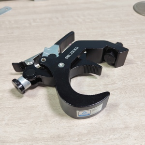 <span class=keywords><strong>Crochet</strong></span> de fixation Eagle Claw avec une capacité de charge de 250 kilogrammes, spécialement conçu pour les projecteurs de scène et les projecteurs à tête mobile - Product Image 4