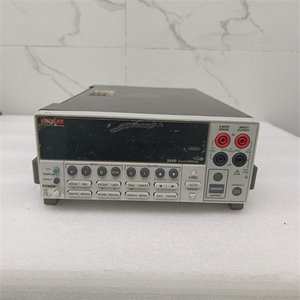 Instrument de mesure de puissance Keithley 2420, haute tension, pour usage en laboratoire - Product Image 2
