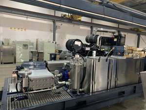 Bomba de Lavadora de Alta Presión 250TJ3G 1100 bar 70L/min <span class=keywords><strong>con</strong></span> <span class=keywords><strong>Motor</strong></span> Diésel - Product Image 5