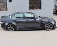 Kit carrosserie large style Vorste compatible avec BMW Série 3/M3 E90 330i 335i, comprenant capot, pare-chocs avant, ailes, jupes latérales, pare-chocs arrière et coffre