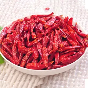 Großhandel chinesischer Lieferant Spicy Taste hochwertige natürliche getrocknete Export reine rote Chili