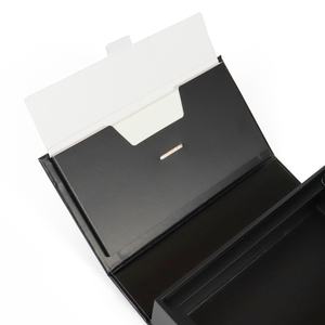 Boîte cadeau carrée en carton recyclable de luxe personnalisée avec gaufrage, couleur et finition personnalisées - Product Image 6