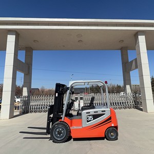 Vehículo de Manejo y Almacenamiento Industrial de 3.5 Toneladas con Estructura de Fácil Mantenimiento - Product Image 2