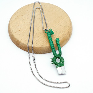 Collana in Metallo Anime con Pendente a Forma di Ascia, Gioiello Ispirato alle Armi dei Protagonisti - Product Image 4