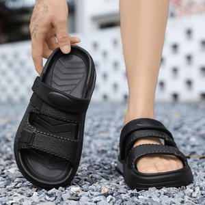 รองเท้าแตะสำหรับผู้ชาย พื้นหนา กันลื่น บุนวมกันเสียง พื้นนุ่ม รองเท้าแตะสำหรับผู้ชาย พื้นนุ่มใส่ในบ้าน - Product Image 4