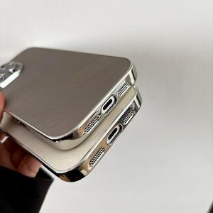 Kết cấu chải cao cấp mạ điện PC điện thoại di động Trường hợp chống sốc linh hoạt cho <span class=keywords><strong>Iphone</strong></span> 12 13 14 15 Pro 16 cộng với - Product Image 2