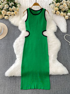 Abito Coreano Stile Molto Semplice a Righe con Collo Alto, Vita Ultra Alta, Slim Fit, Gonna Dritta con Spacco, Design Autunno/Inverno per Donna - Product Image 4