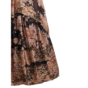 Ensemble de festival en organza élégant Lehenga Choli pour femme à imprimé floral noir - Product Image 1
