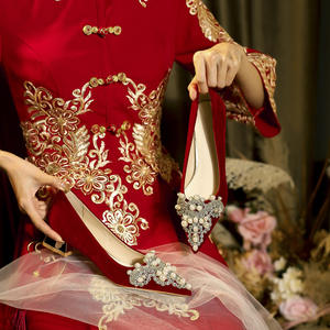 New Pointed-toe Shallow-mouth Diamond-encrusted <b>Patent</b> <b>Leather</b> Slender Single <b>Shoe</b> Feminine Fairy-like Breathable Comfortable - Product Image 4