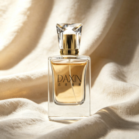 Botol Parfum Kosong Mewah Stok Lengkap MOQ Rendah, Botol Kaca Persegi dengan Logo Kustom, Tutup Emas 15 Fea