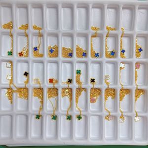 Perhiasan PCX Emas Murni 24K Asli Berhiaskan Zirkon Liontin Rantai Daun Semanggi Empat Model Mewah Desainer - Product Image 6
