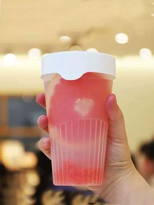 Bouteilles en plastique alimentaire résistantes aux hautes températures en polypropylène, pour boissons, jus, et gobelets écologiques pour thé au lait - Product Image 2