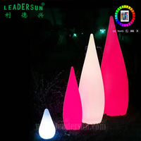 Lampu Lantai Dekorasi Tetesan Air Tenaga Surya Plastik LED Modern Kecil Grosir Pabrik