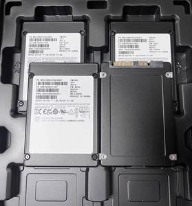 Unidad de Estado Sólido GUIXING Enterprise Usada MZILG960HCHQ-00A07 PM1653 SAS 960G SATA 6Gbps SSD - Product Image 1