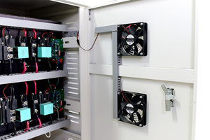 ตัวควบคุมการชาร์จพลังงานแสงอาทิตย์แบบ PWM 96V100A/150A/200A/250A/300A - Product Image 6